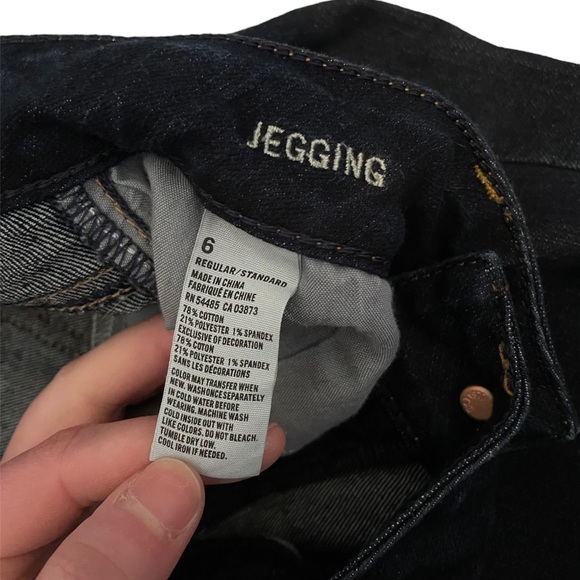 American Eagle Regular Dark Wash Skinny Jeggings - Size 6 - Picture 4 of 5